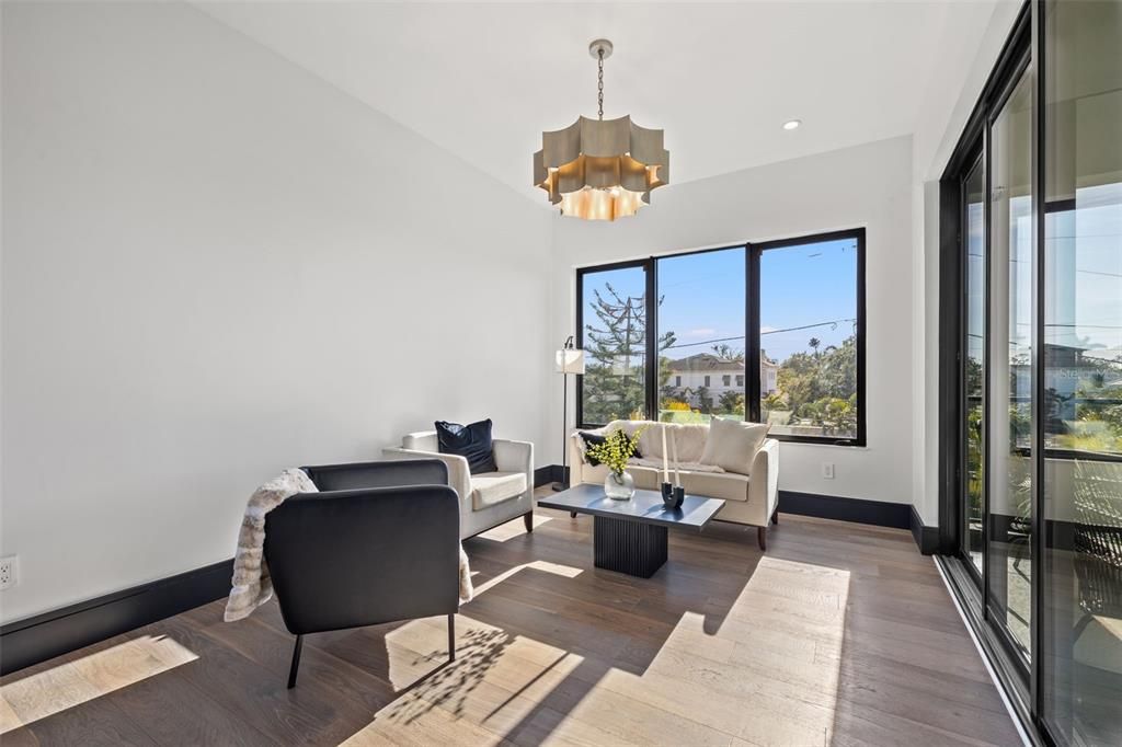 En Venta: $3,150,000 (4 camas, 4 baños, 5200 Pies cuadrados)