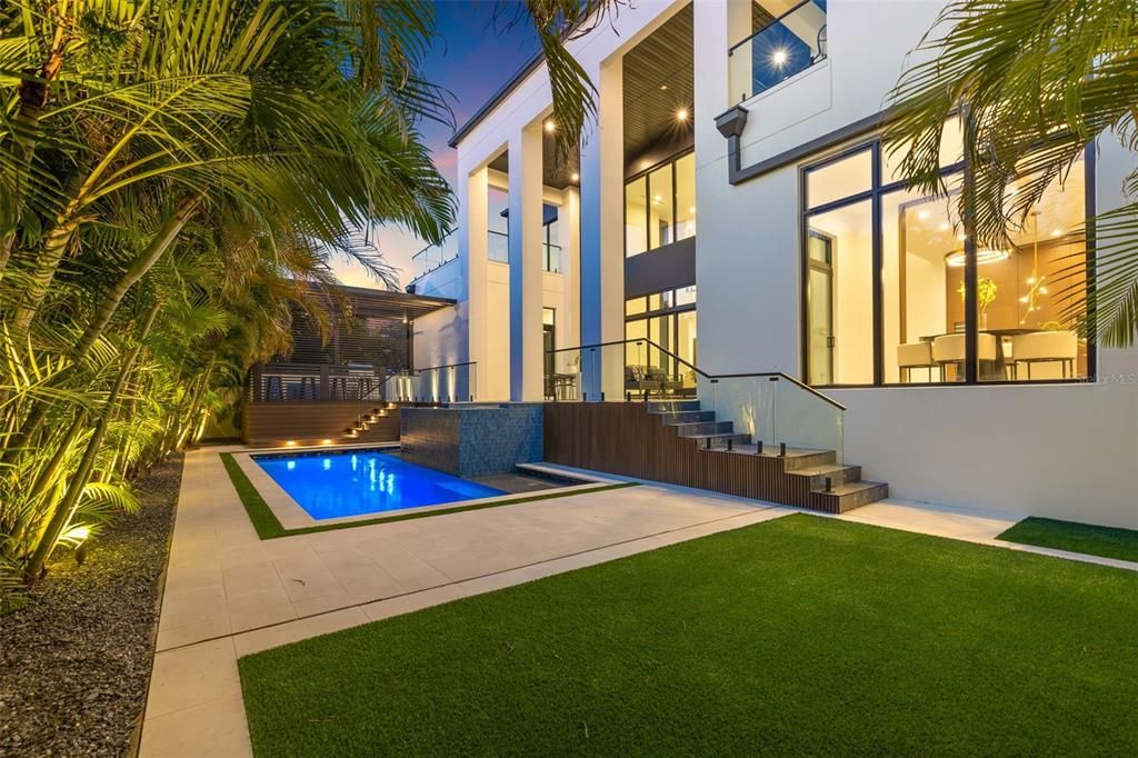 En Venta: $3,150,000 (4 camas, 4 baños, 5200 Pies cuadrados)