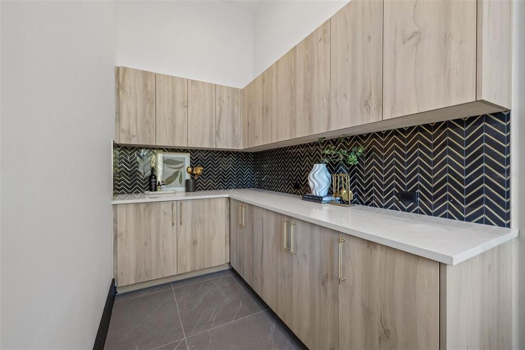 En Venta: $3,150,000 (4 camas, 4 baños, 5200 Pies cuadrados)