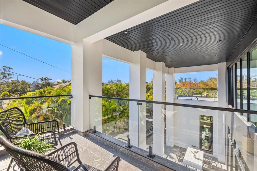 En Venta: $3,150,000 (4 camas, 4 baños, 5200 Pies cuadrados)