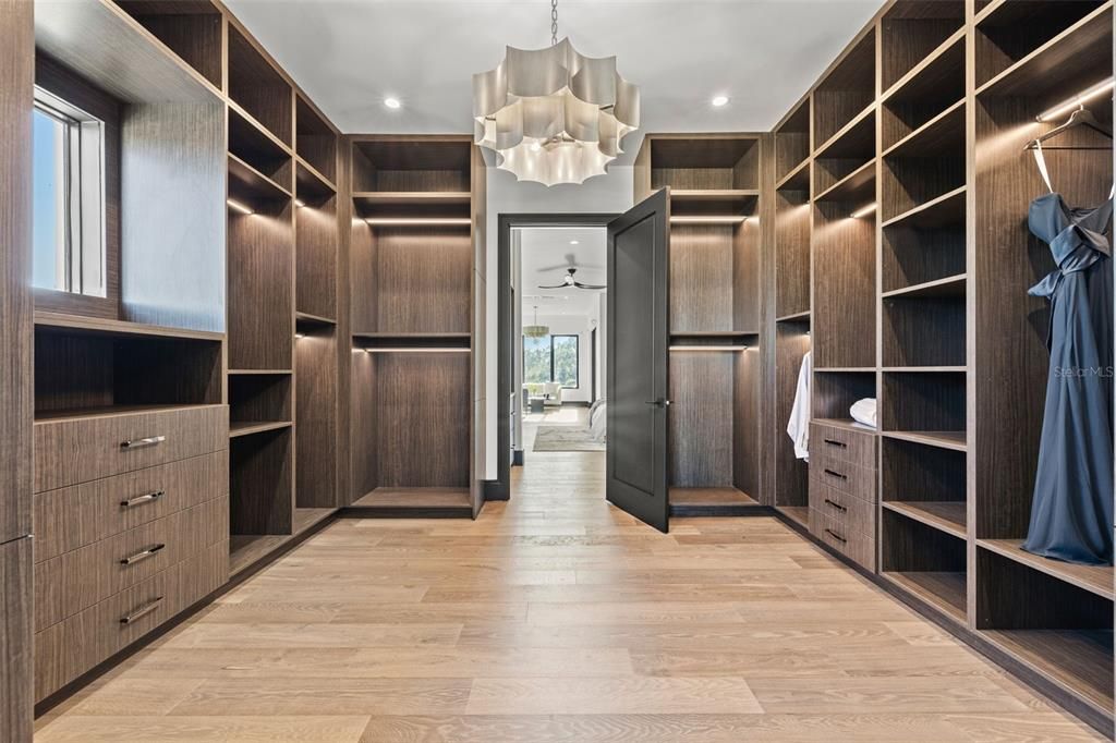 En Venta: $3,150,000 (4 camas, 4 baños, 5200 Pies cuadrados)