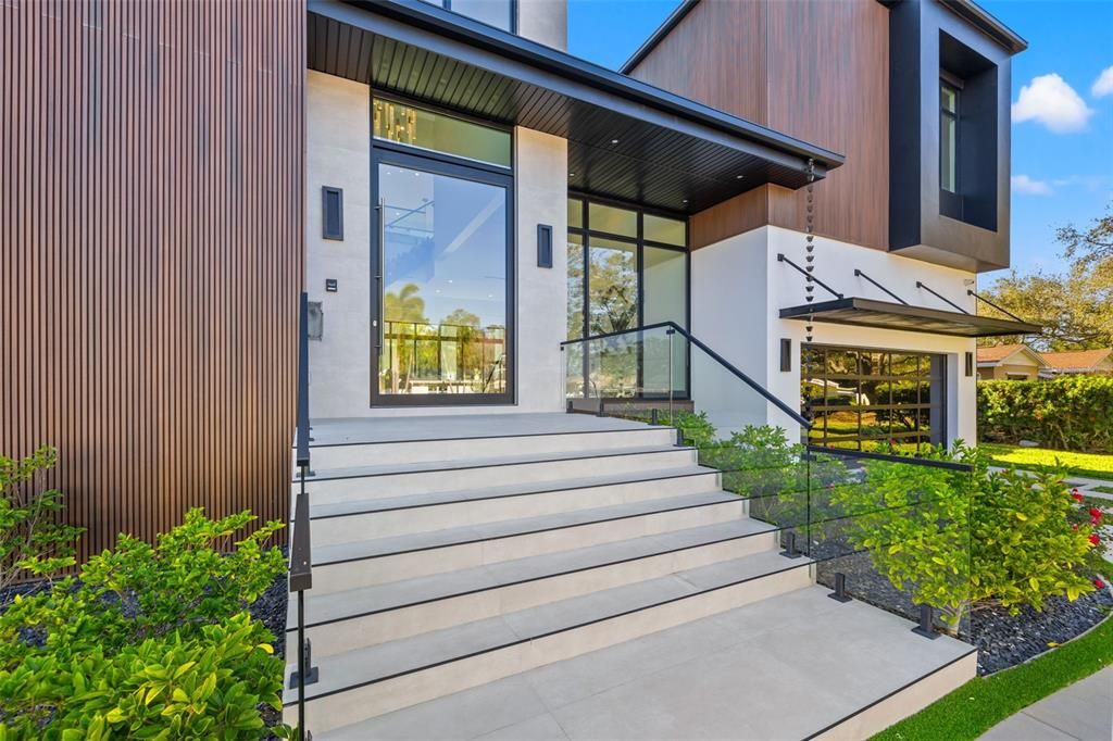 En Venta: $3,150,000 (4 camas, 4 baños, 5200 Pies cuadrados)