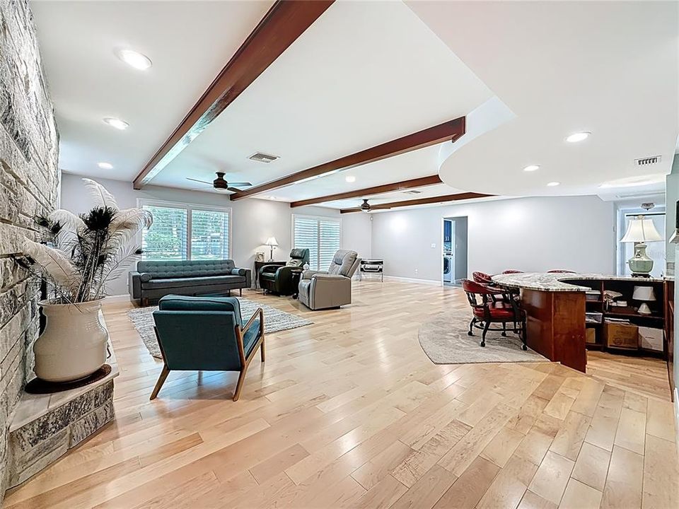 En Venta: $1,550,000 (4 camas, 4 baños, 5673 Pies cuadrados)