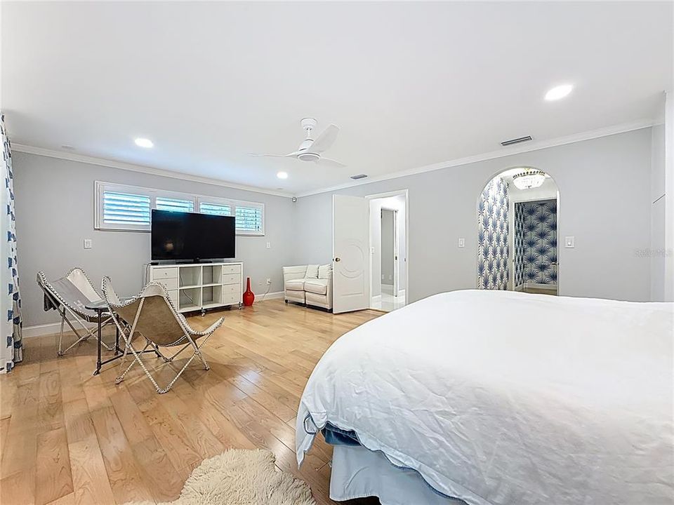 En Venta: $1,550,000 (4 camas, 4 baños, 5673 Pies cuadrados)