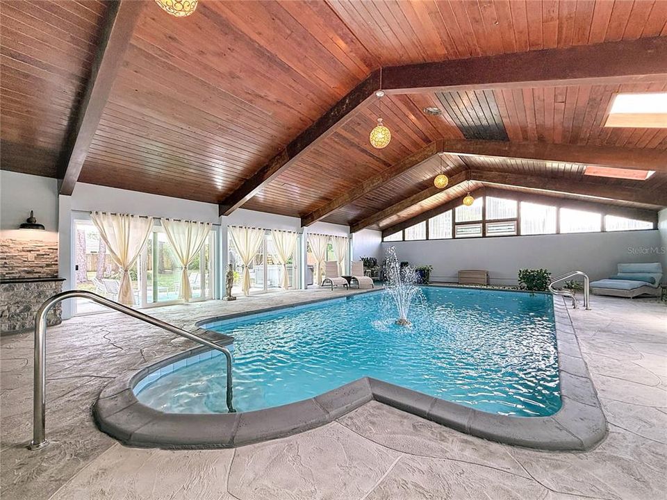 En Venta: $1,550,000 (4 camas, 4 baños, 5673 Pies cuadrados)