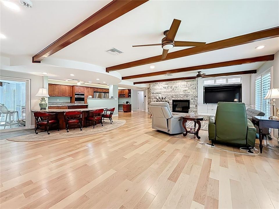 En Venta: $1,550,000 (4 camas, 4 baños, 5673 Pies cuadrados)