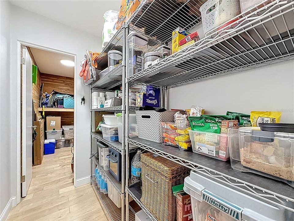 En Venta: $1,550,000 (4 camas, 4 baños, 5673 Pies cuadrados)