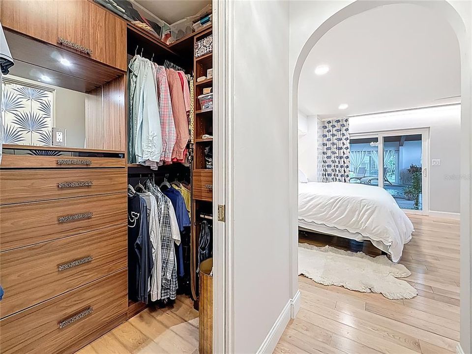 En Venta: $1,550,000 (4 camas, 4 baños, 5673 Pies cuadrados)