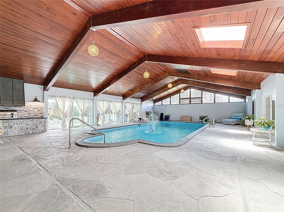 En Venta: $1,550,000 (4 camas, 4 baños, 5673 Pies cuadrados)