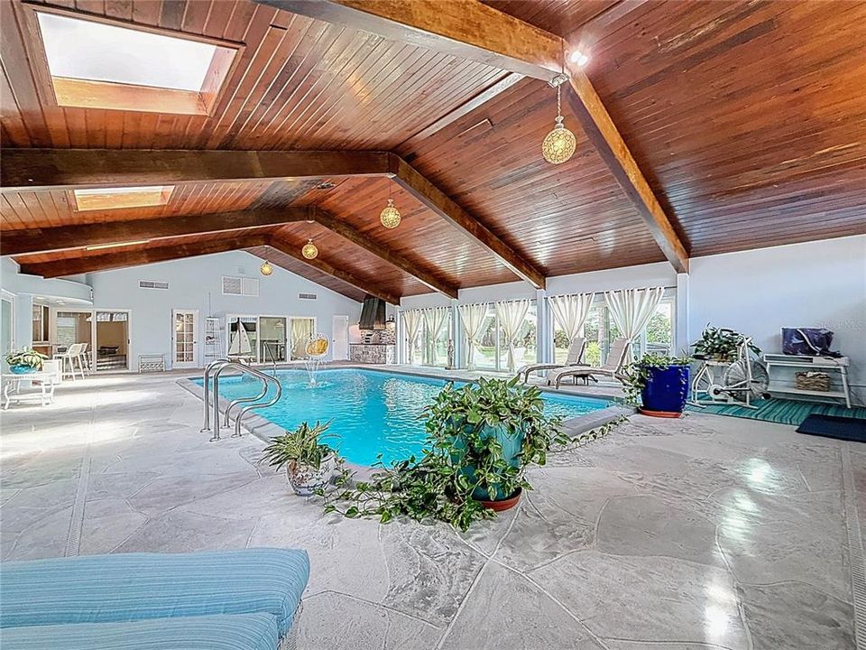 En Venta: $1,550,000 (4 camas, 4 baños, 5673 Pies cuadrados)