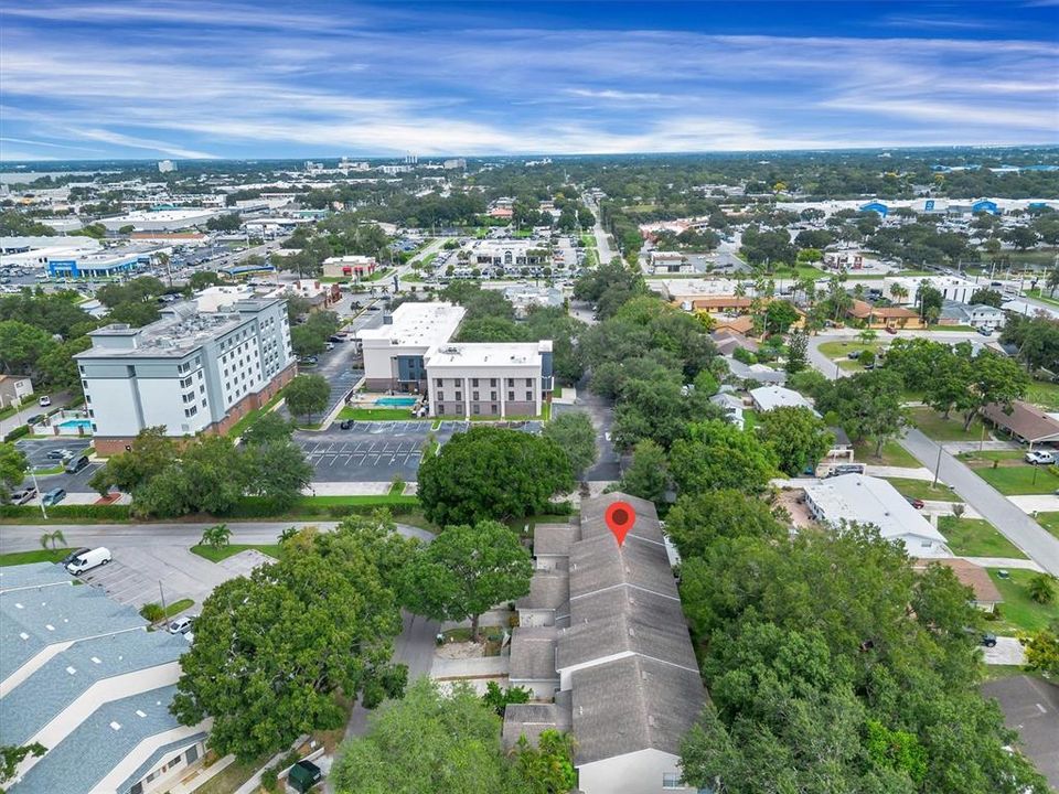 На продажу: $179,900 (2 спален, 1 ванн, 1280 Квадратных фут)