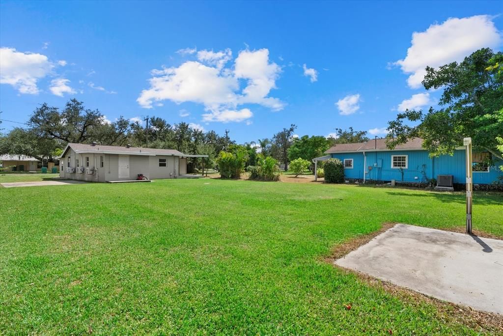 Activo con contrato: $169,900 (2 camas, 2 baños, 1100 Pies cuadrados)