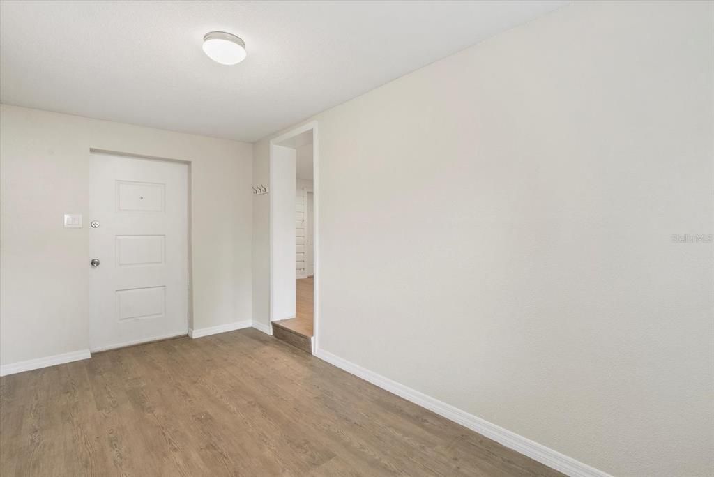 Activo con contrato: $169,900 (2 camas, 2 baños, 1100 Pies cuadrados)