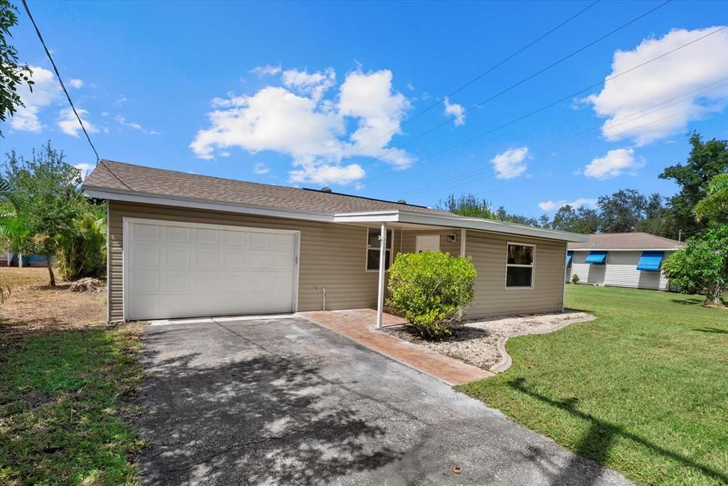 Activo con contrato: $169,900 (2 camas, 2 baños, 1100 Pies cuadrados)