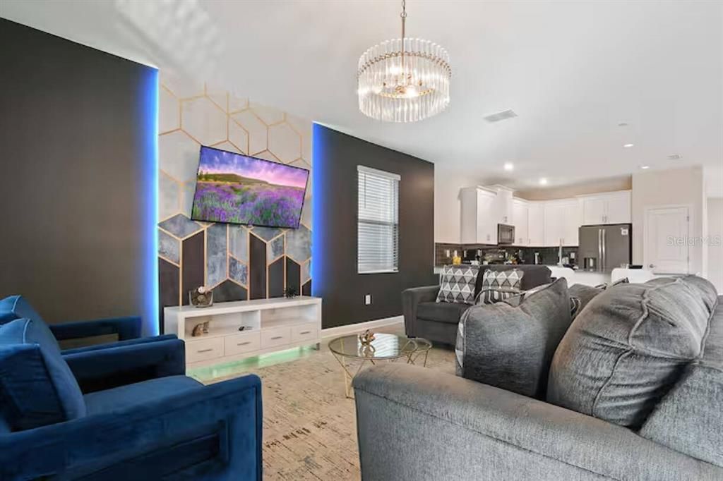 待售: $895,000 (8 贝兹, 5 浴室, 4289 平方英尺)