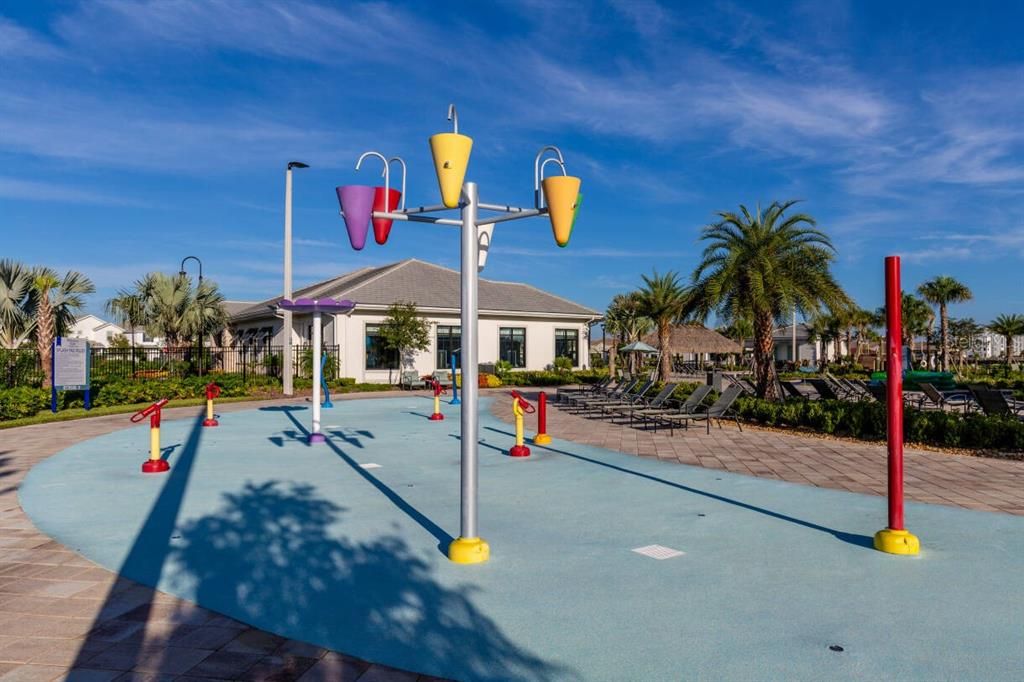 待售: $895,000 (8 贝兹, 5 浴室, 4289 平方英尺)