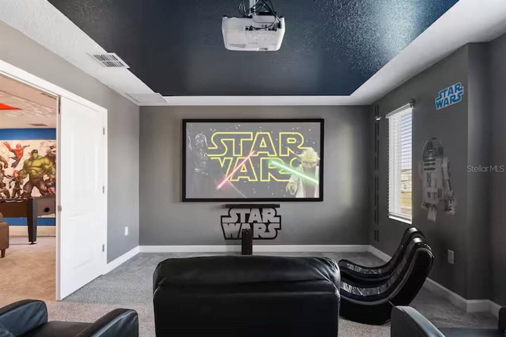 待售: $895,000 (8 贝兹, 5 浴室, 4289 平方英尺)