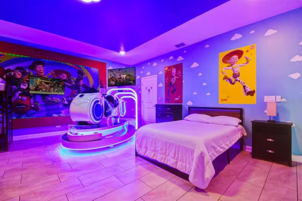 待售: $895,000 (8 贝兹, 5 浴室, 4289 平方英尺)