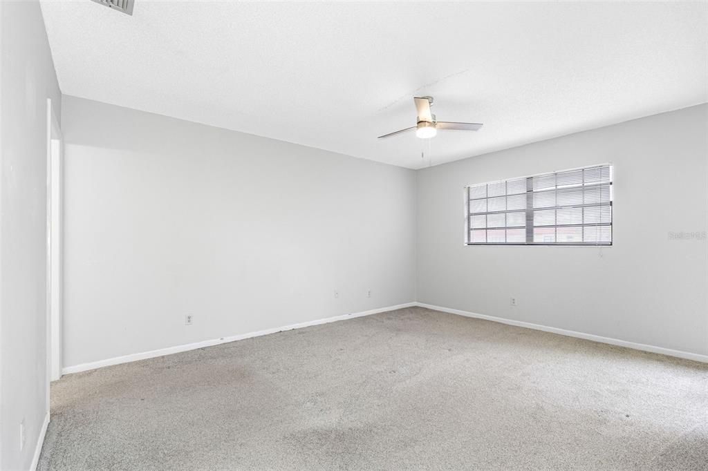 En Venta: $185,000 (2 camas, 2 baños, 1068 Pies cuadrados)