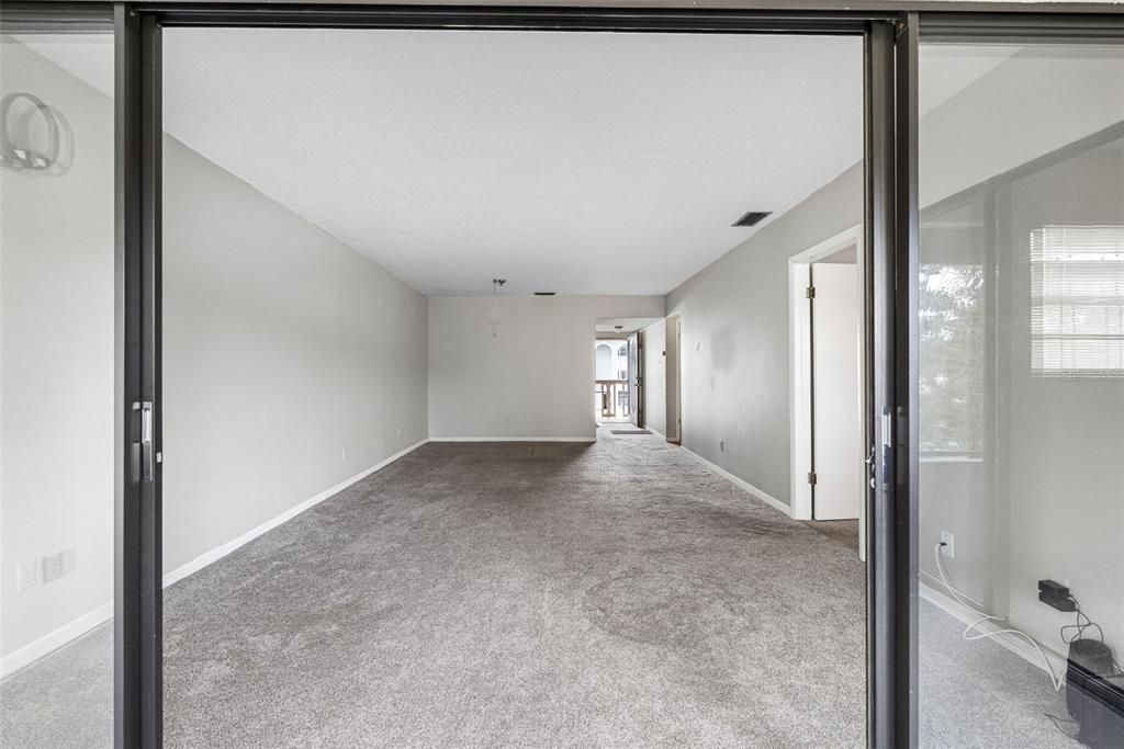 En Venta: $185,000 (2 camas, 2 baños, 1068 Pies cuadrados)