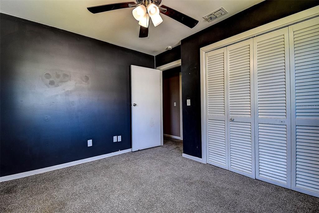 Activo con contrato: $175,000 (3 camas, 2 baños, 1420 Pies cuadrados)