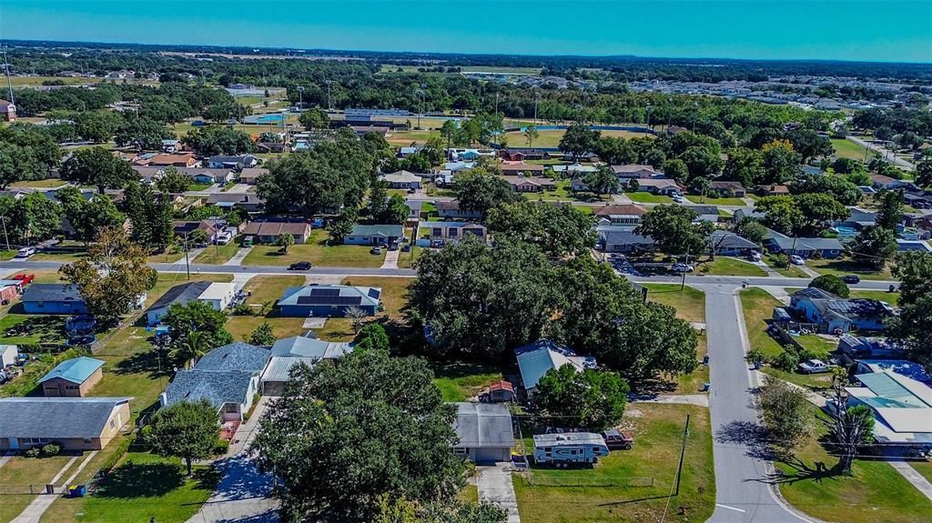 Activo con contrato: $175,000 (3 camas, 2 baños, 1420 Pies cuadrados)