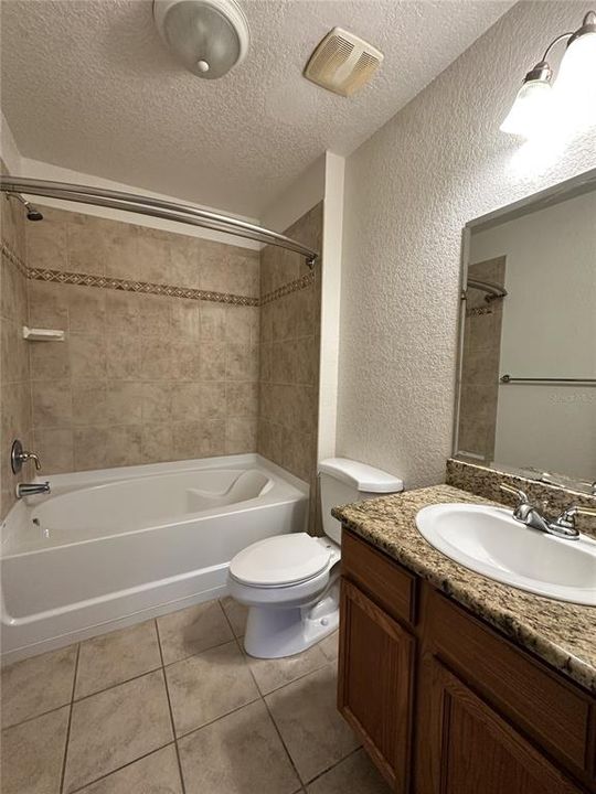 En Renta: $1,300 (2 camas, 2 baños, 1035 Pies cuadrados)