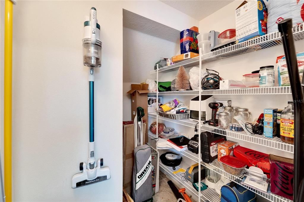 Active With Contract: $1,800 (2 beds, 2 baths, 1260 Square Feet)