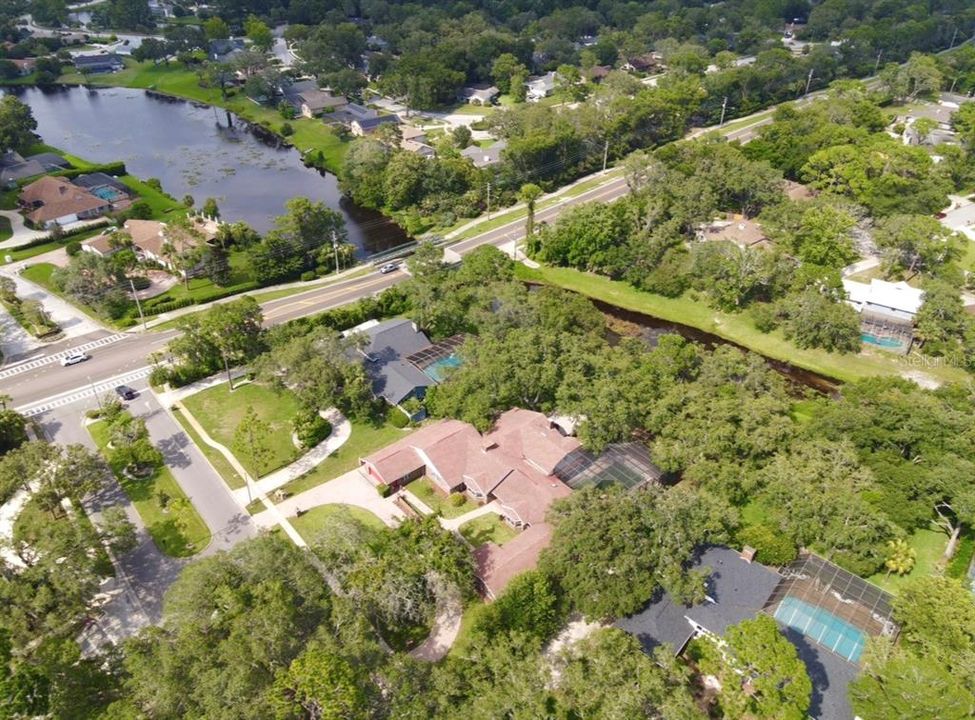 待售: $970,000 (5 贝兹, 3 浴室, 6396 平方英尺)