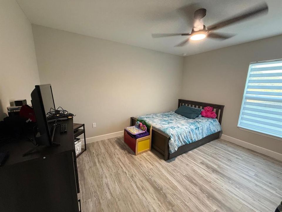 En Venta: $336,500 (3 camas, 2 baños, 1508 Pies cuadrados)