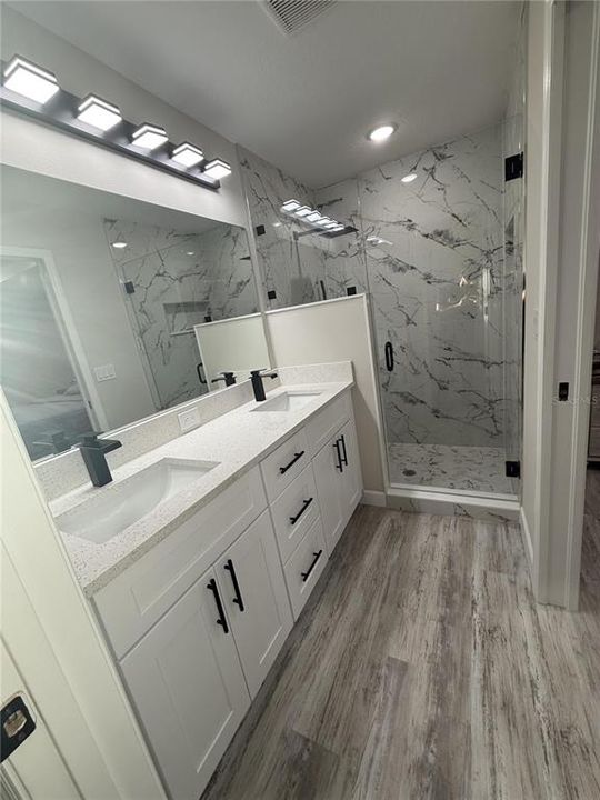 En Venta: $336,500 (3 camas, 2 baños, 1508 Pies cuadrados)