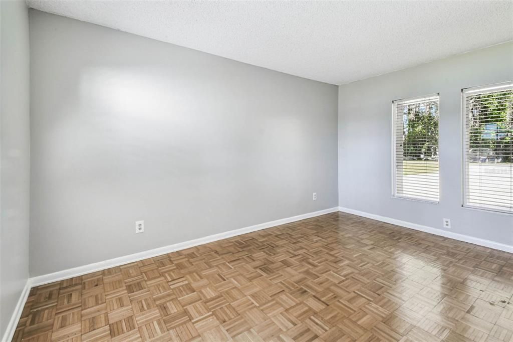 Active With Contract: $599,000 (3 beds, 2 baths, 1408 Square Feet)