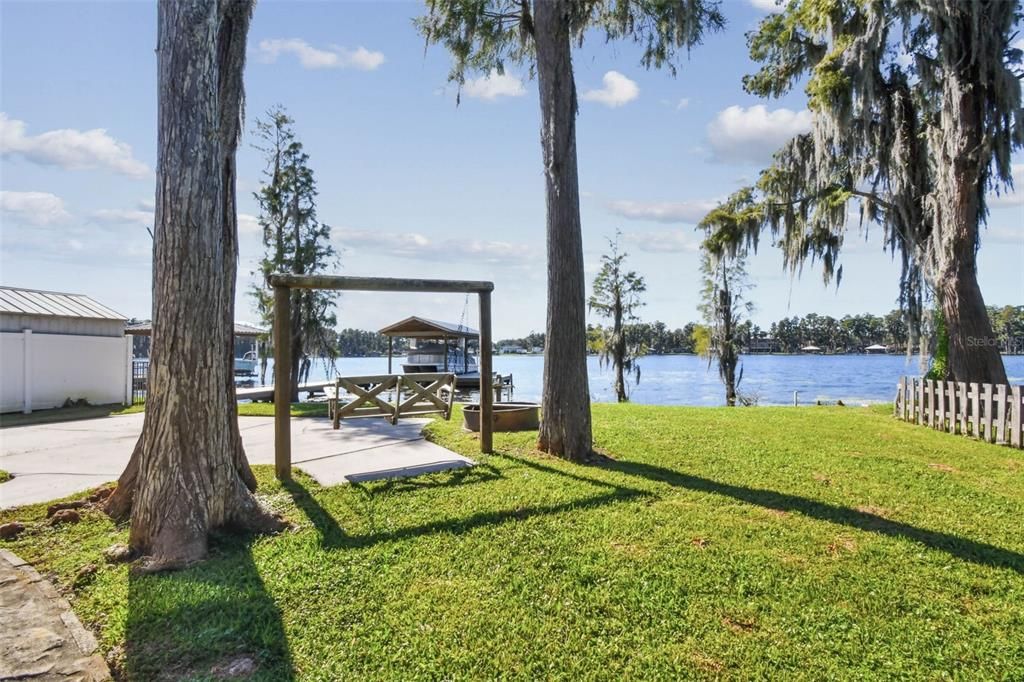 Active With Contract: $599,000 (3 beds, 2 baths, 1408 Square Feet)