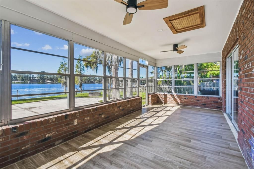 Active With Contract: $599,000 (3 beds, 2 baths, 1408 Square Feet)