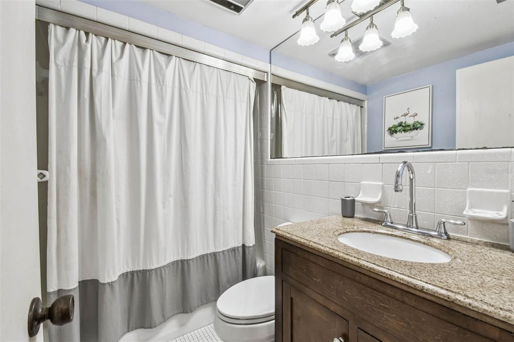 Active With Contract: $599,000 (3 beds, 2 baths, 1408 Square Feet)