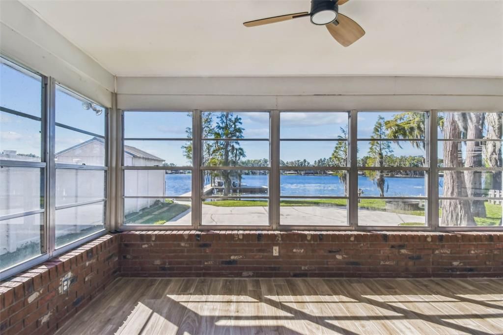 Active With Contract: $599,000 (3 beds, 2 baths, 1408 Square Feet)