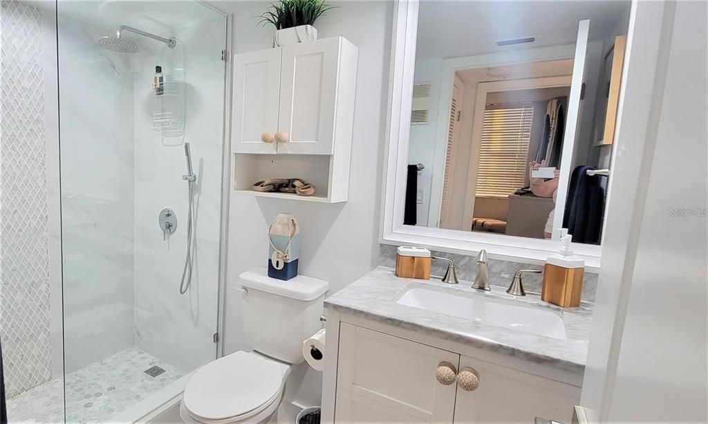 Activo con contrato: $3,000 (1 camas, 1 baños, 760 Pies cuadrados)