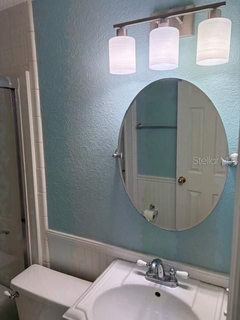 For Sale: $259,999 (3 beds, 2 baths, 1184 Square Feet)