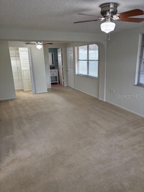 For Sale: $259,999 (3 beds, 2 baths, 1184 Square Feet)