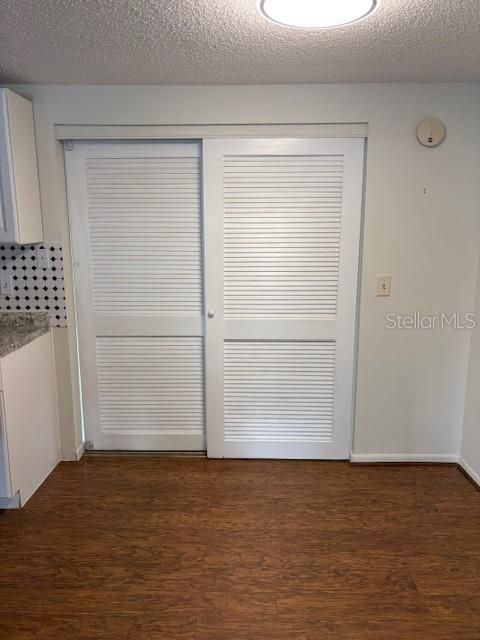 For Sale: $259,999 (3 beds, 2 baths, 1184 Square Feet)