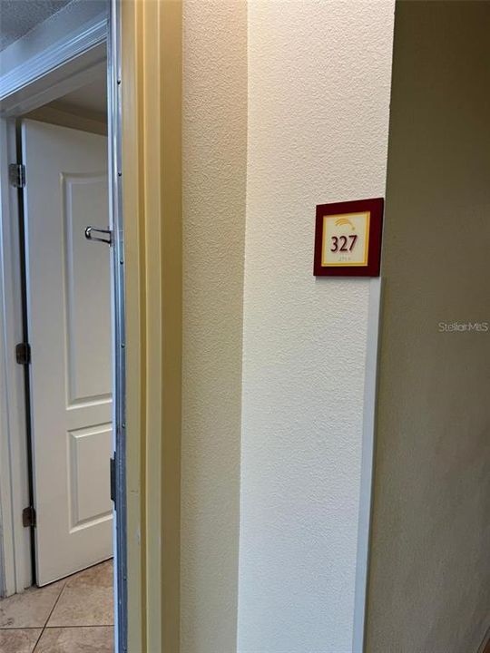 На продажу: $51,900 (1 спален, 1 ванн, 304 Квадратных фут)