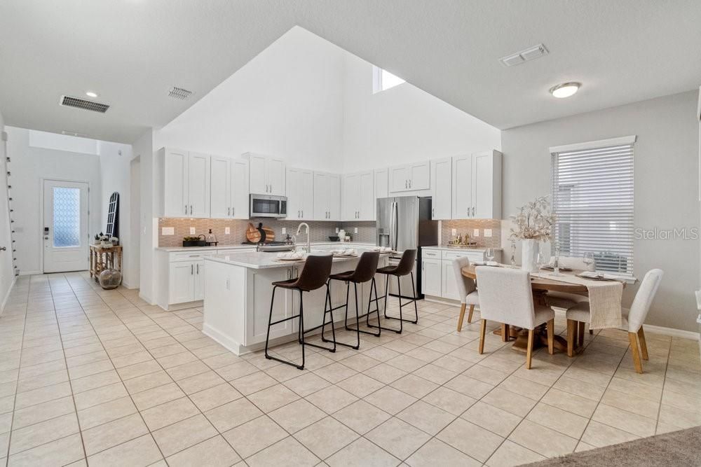 Active With Contract: $519,900 (4 beds, 4 baths, 2631 Square Feet)