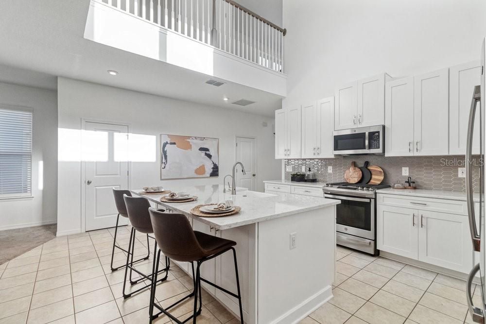 Active With Contract: $519,900 (4 beds, 4 baths, 2631 Square Feet)