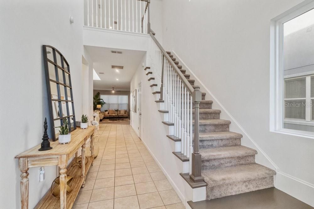 Active With Contract: $519,900 (4 beds, 4 baths, 2631 Square Feet)