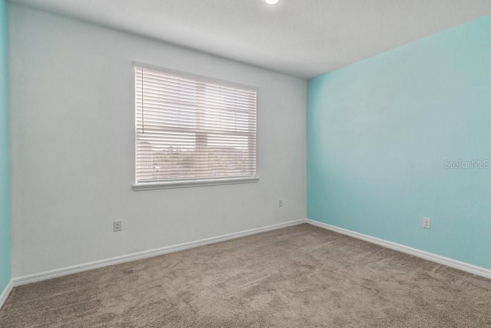 Active With Contract: $519,900 (4 beds, 4 baths, 2631 Square Feet)