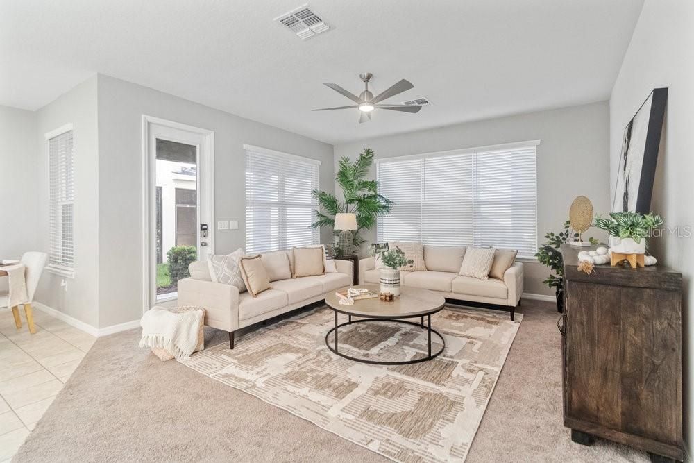 Active With Contract: $519,900 (4 beds, 4 baths, 2631 Square Feet)