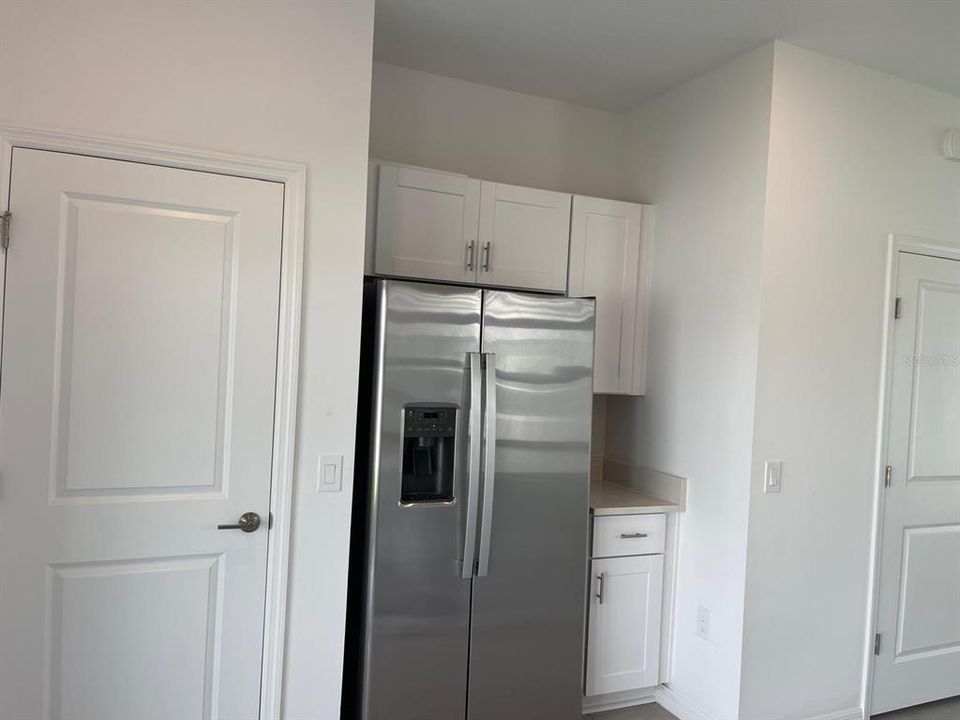 На продажу: $275,000 (2 спален, 2 ванн, 1180 Квадратных фут)