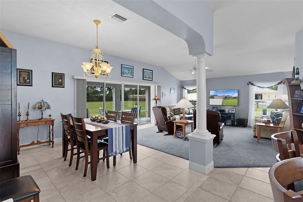 待售: $569,000 (3 贝兹, 2 浴室, 1955 平方英尺)