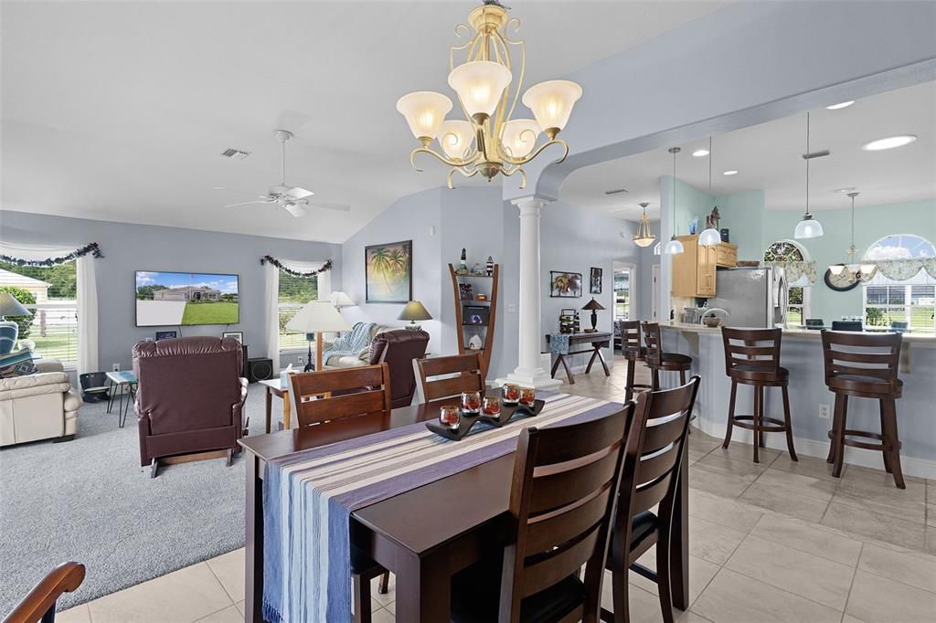 待售: $569,000 (3 贝兹, 2 浴室, 1955 平方英尺)