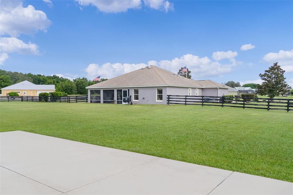 待售: $569,000 (3 贝兹, 2 浴室, 1955 平方英尺)